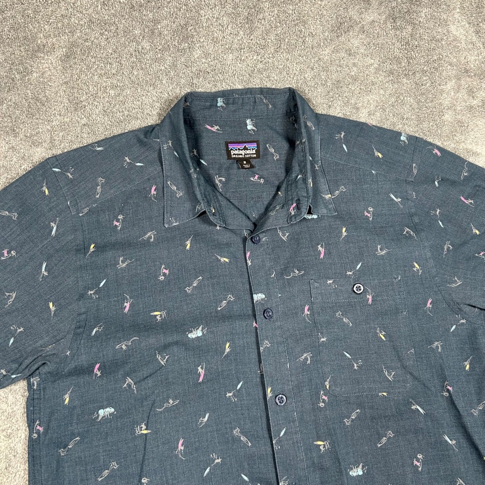 Patagonia Button Down Short Sleeve Mens Surfer Print Organic Cotton Shirt Navy M - Picture 6 of 11
